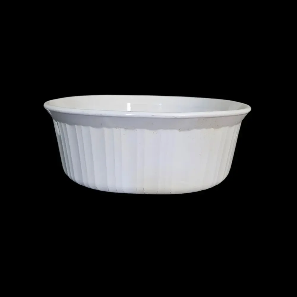 CorningWare French White F-2-B Oval Casserole Dish 2.8L Fluted Bakeware